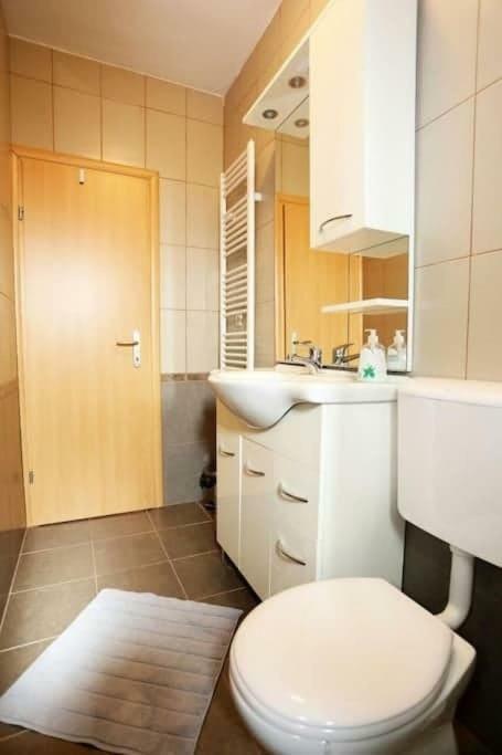 Apartmani Lili Sukošan Dış mekan fotoğraf