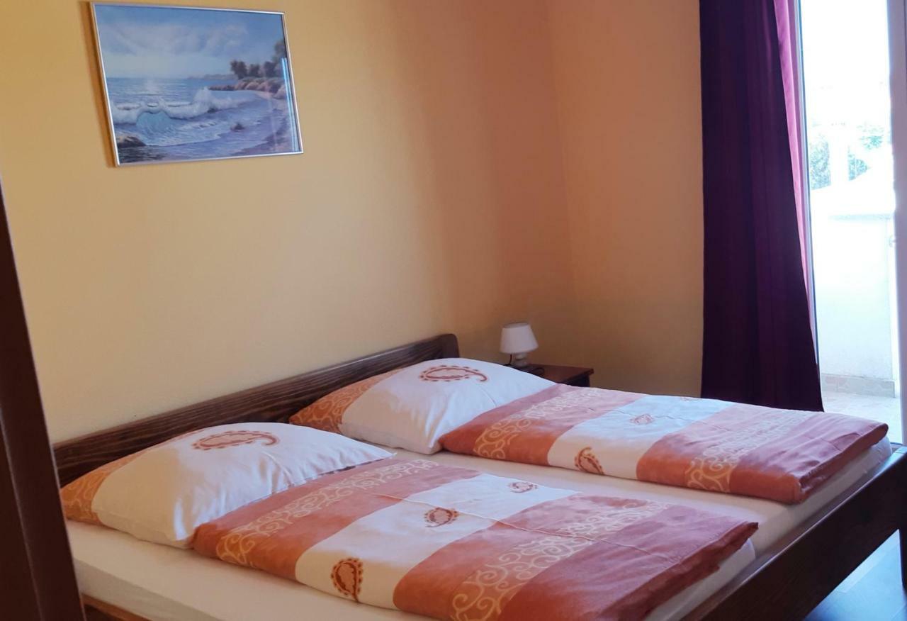Apartmani Lili Sukošan Dış mekan fotoğraf