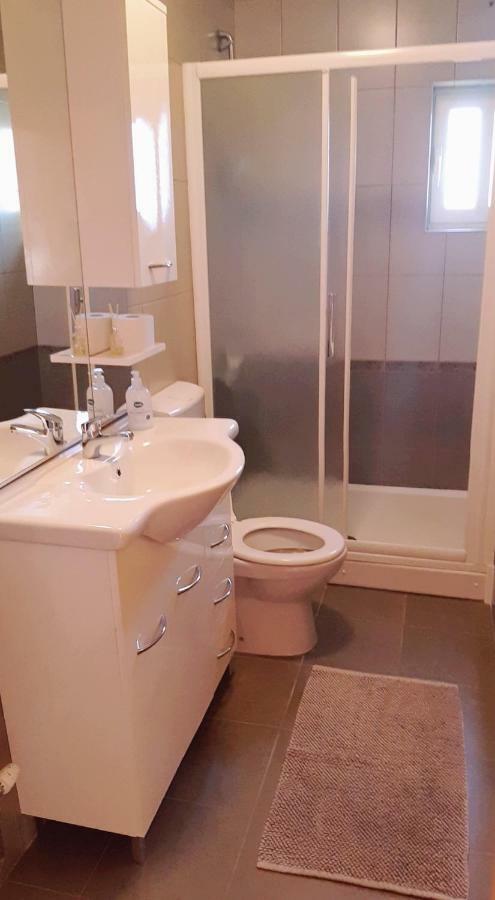 Apartmani Lili Sukošan Dış mekan fotoğraf